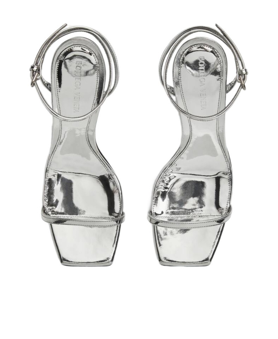Bottega Veneta Silver Knot Sandals In Gray