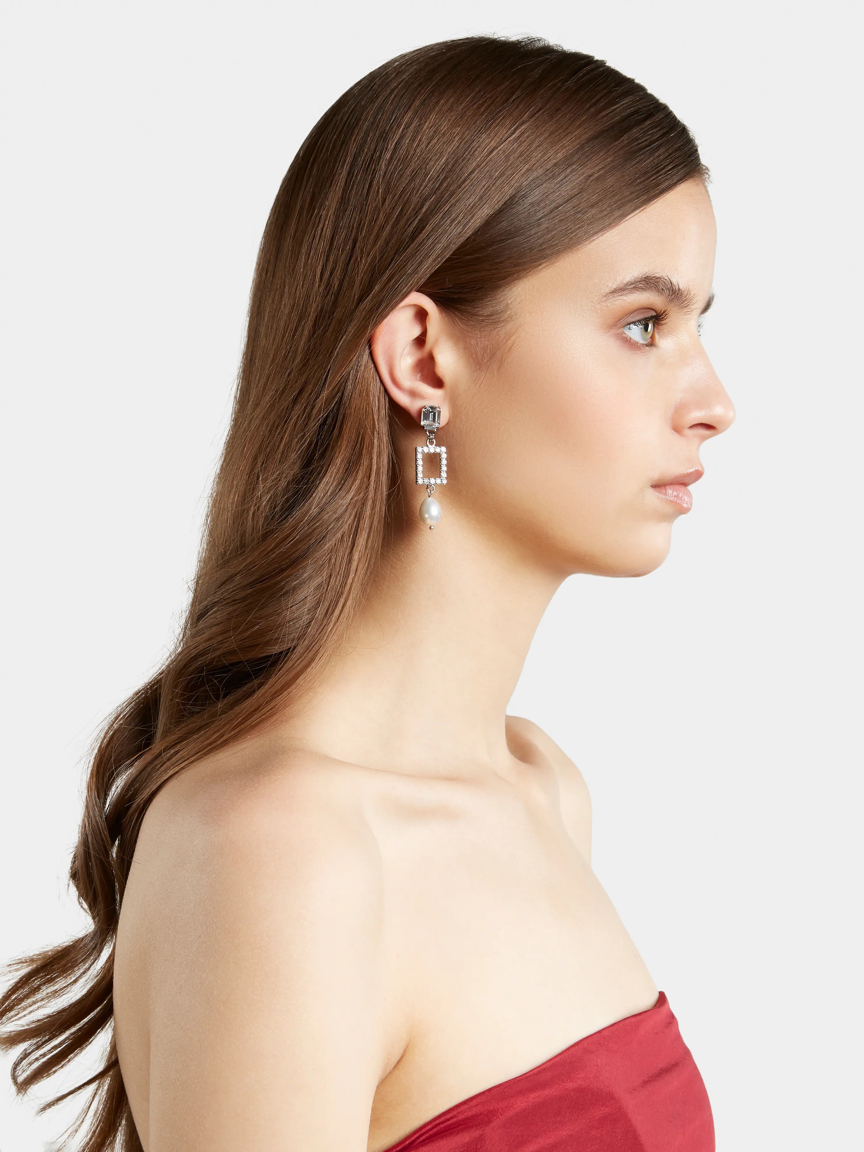Roger Vivier Buckle A Pair Of Pearl Earrings In White