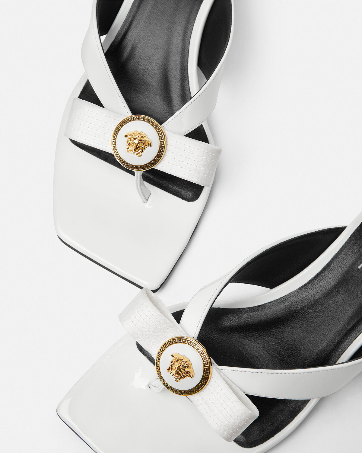 Versace Woman Thong Sandal Off White Size 7 Calfskin In White