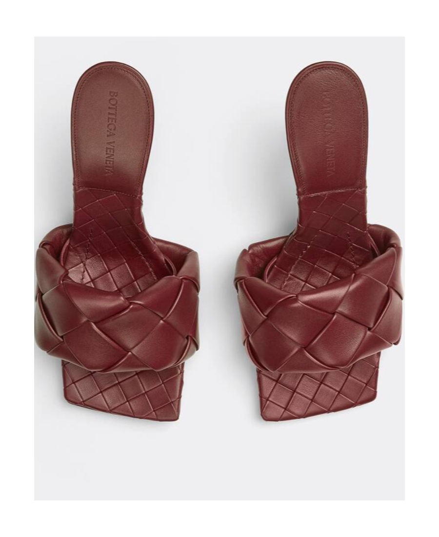 Bottega Veneta The Lido Intrecciato Leather Sandal In Red