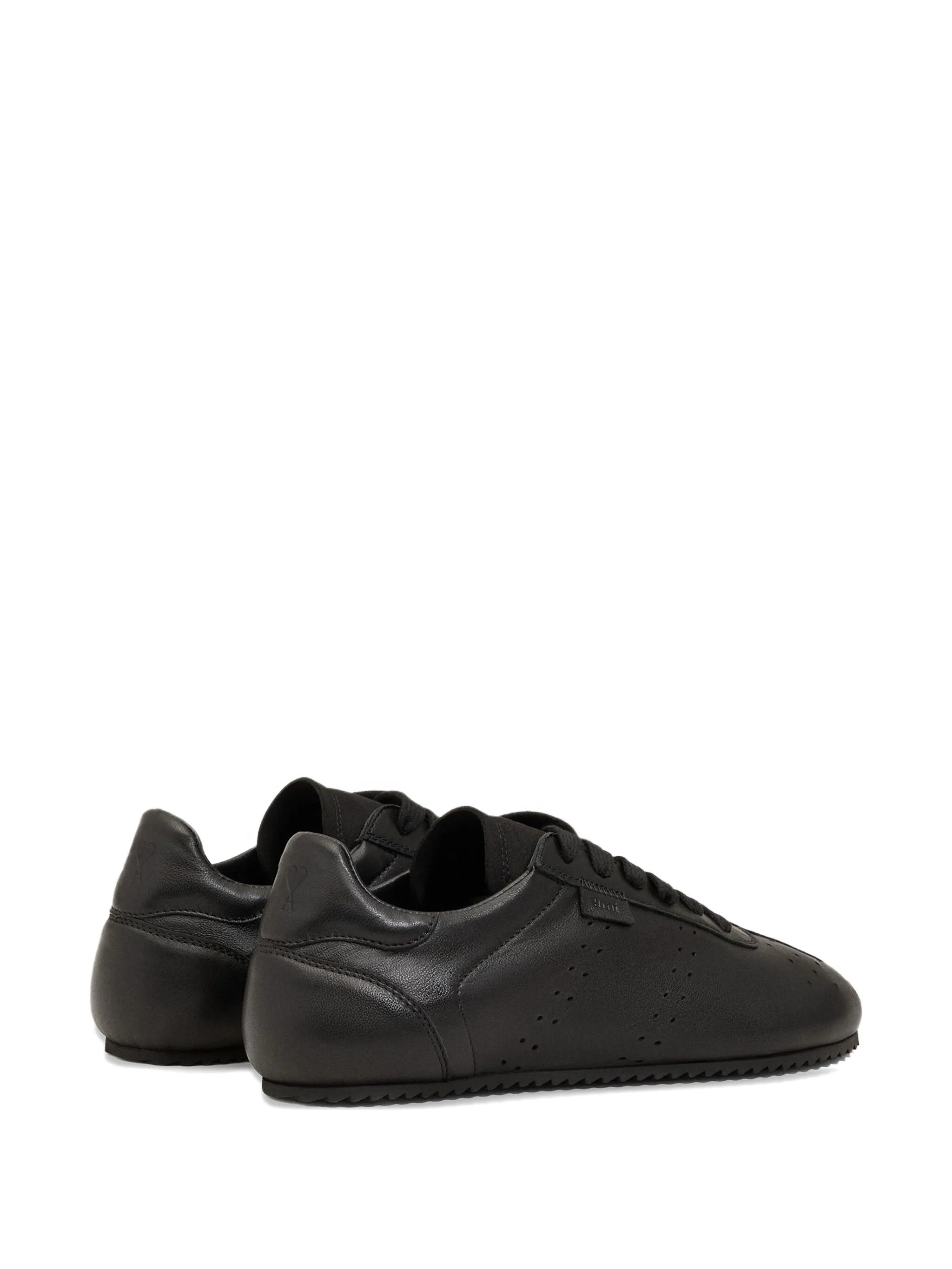 Ami Alexandre Mattiussi Black Smooth Leather Low Top Step Sneakers Black In Black