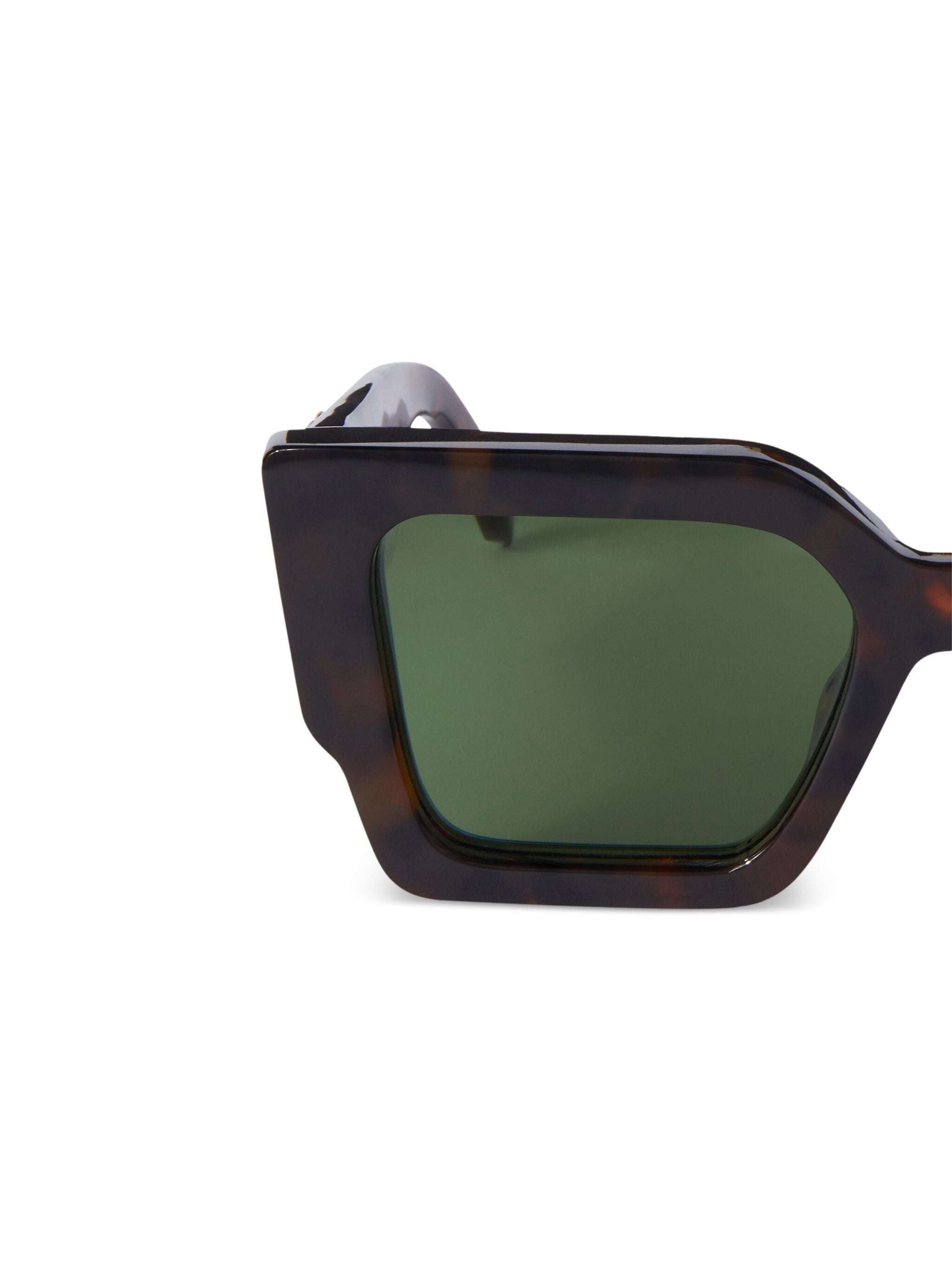 Off-white Catalina Oversized Sunglasses In Black