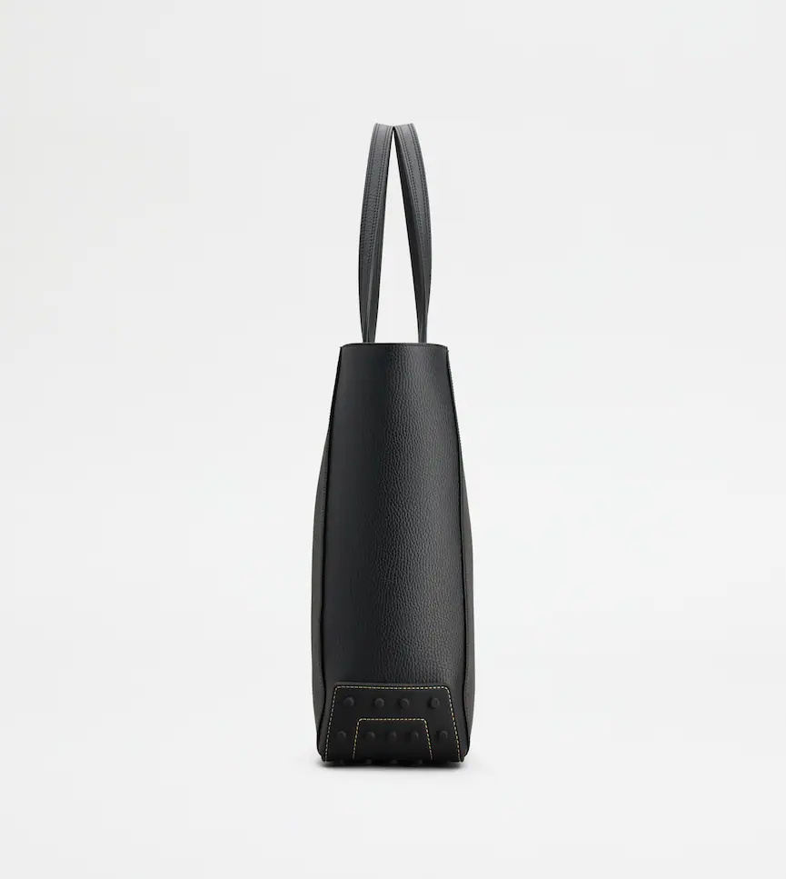 Tod's Tote Shopping Bag In Leather Medium In Black