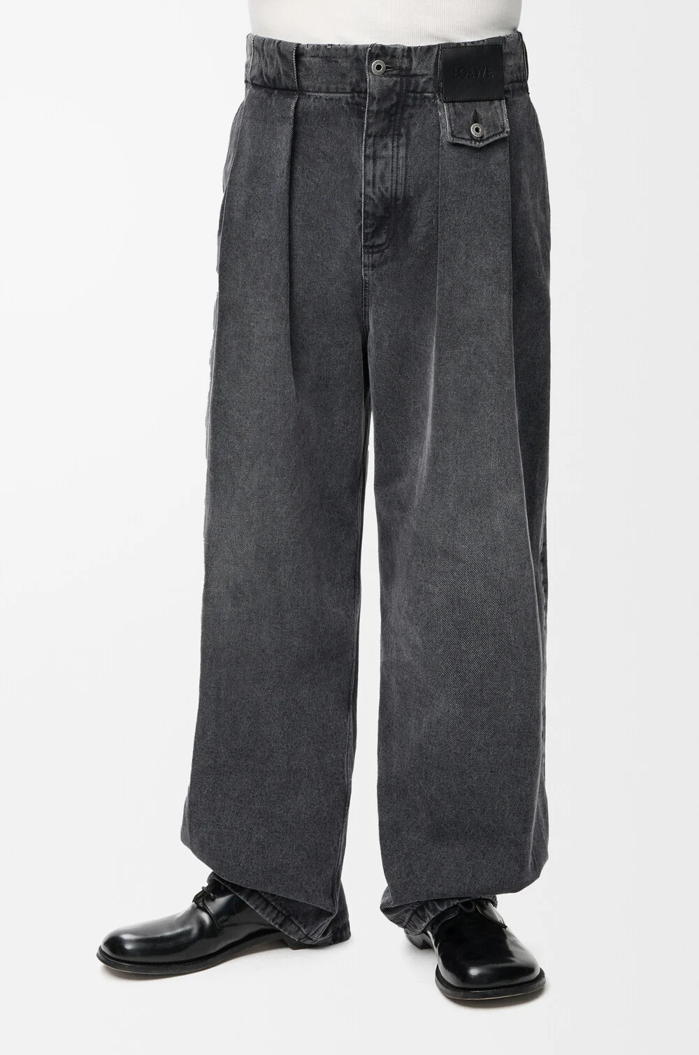 Loewe Embossed Leather-patch Jeans In Black