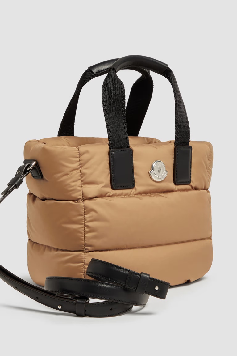 Moncler Mini-cabas Imperméable Caradoc In Nude