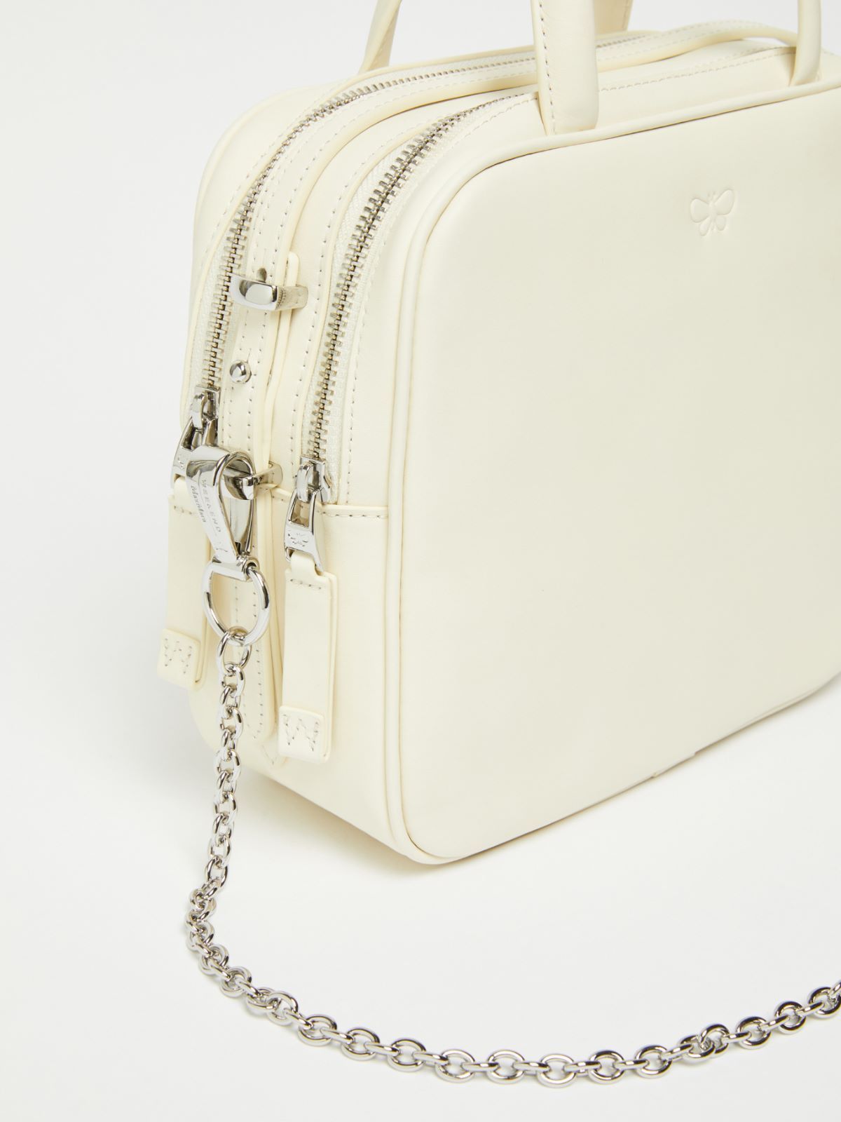 Weekend Max Mara Small Zippered Shoulder Bag In White