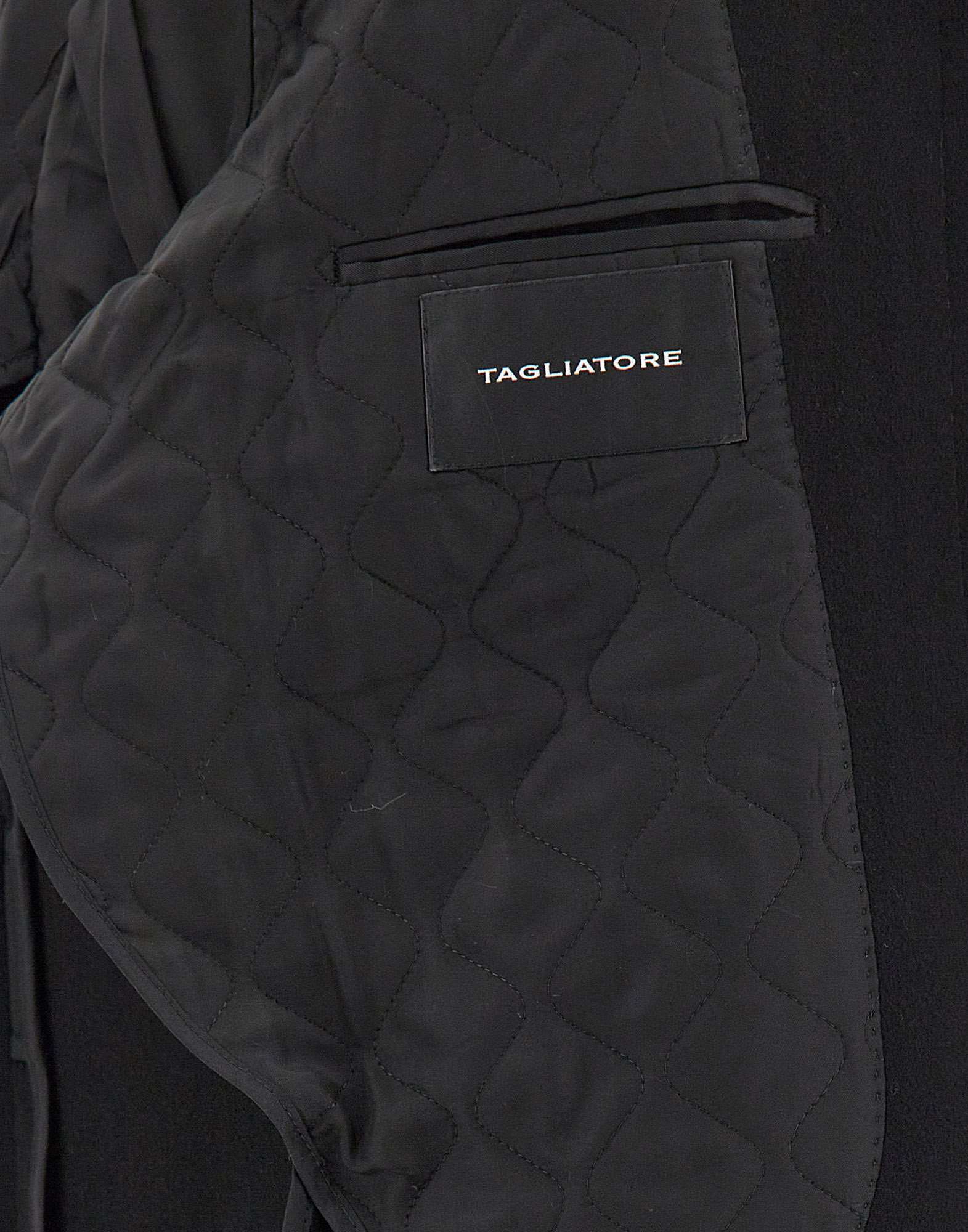 Tagliatore Notched-lapels Coat In Black
