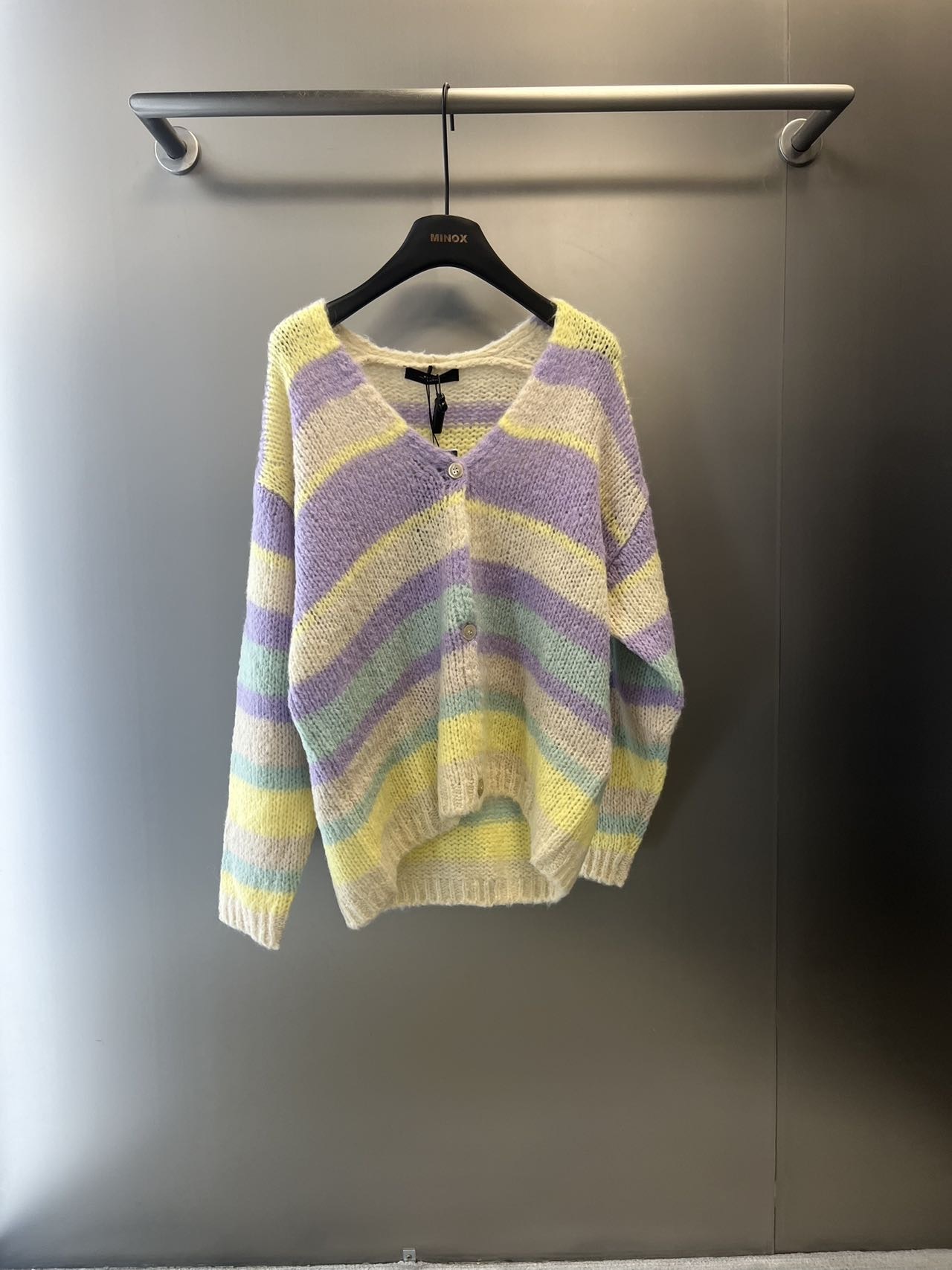 WEEKEND MAX MARA WEEKEND MAX MARA V-NECK STRIPED CARDIGAN