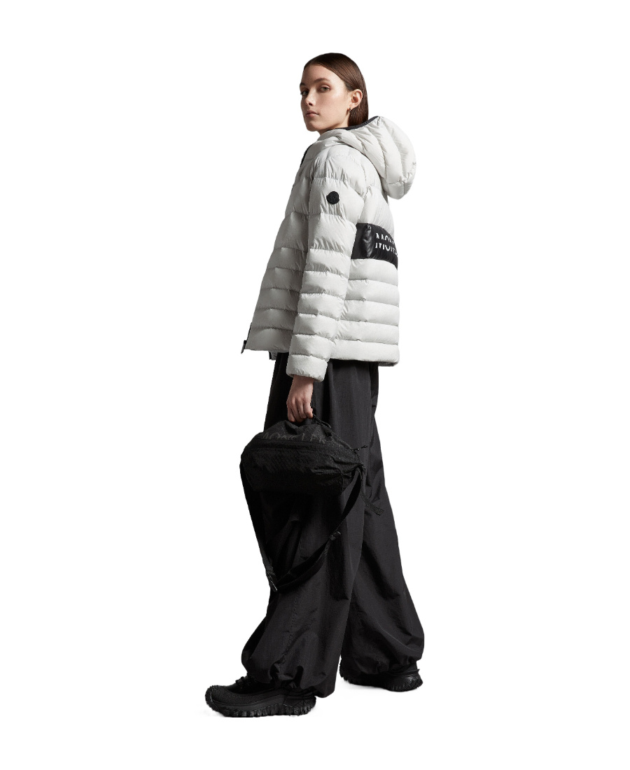 Moncler Long Sleeve Hooded Puffer Jacket In White