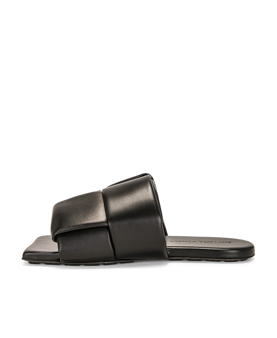 Bottega Veneta Patch Flat Mules In Padded Intreccio Leather In Black