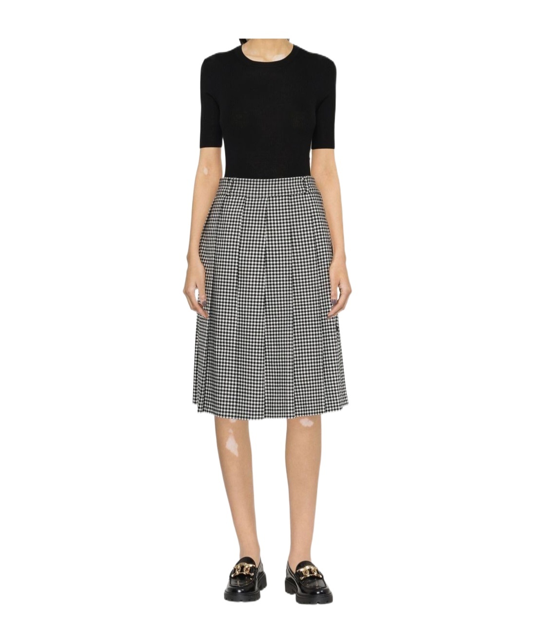 P.a.r.o.s.h Short-sleeved Rib Sweater In Black