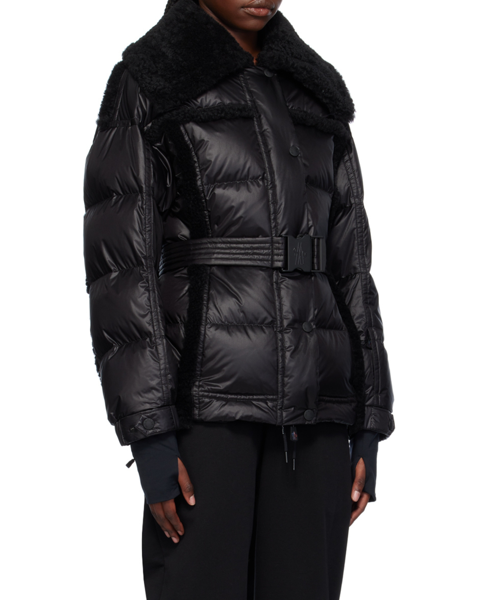 Moncler Biollay Short Down Jacket In Black