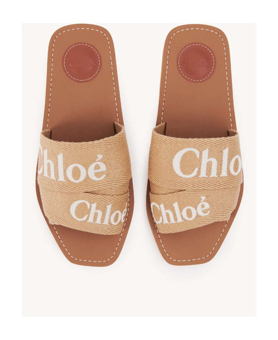 Chloé Logo Woody Flat Mules In Nude
