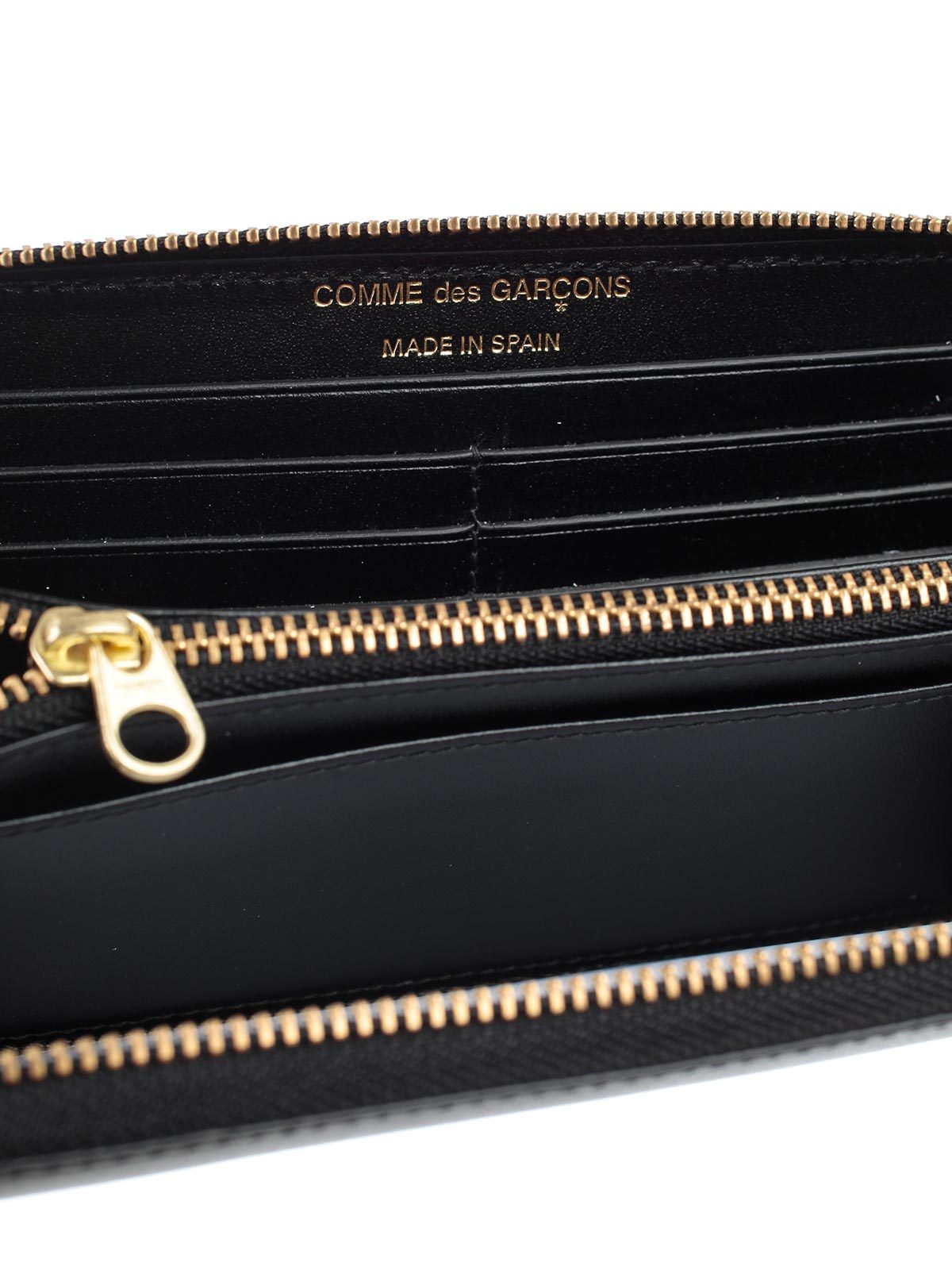 Comme Des Garçons Logo Zipper Wallet In Black