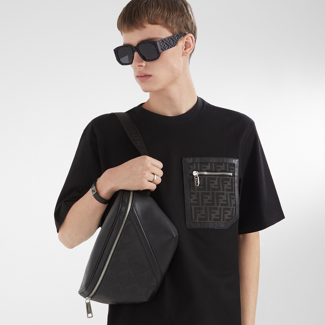 Fendi Shadow Diagonal Leather Belt Bag In Black