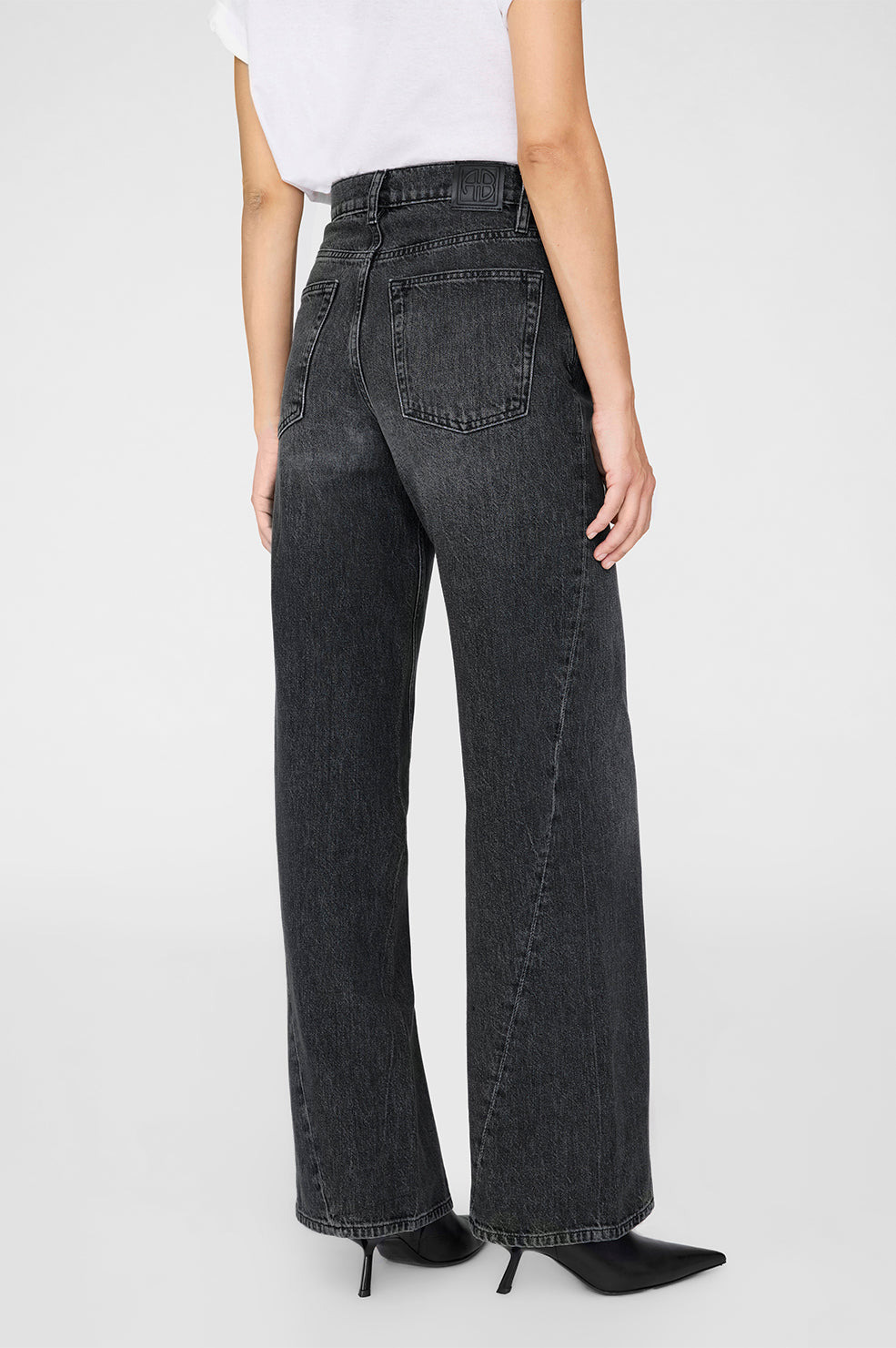 Anine Bing Jeans In Black