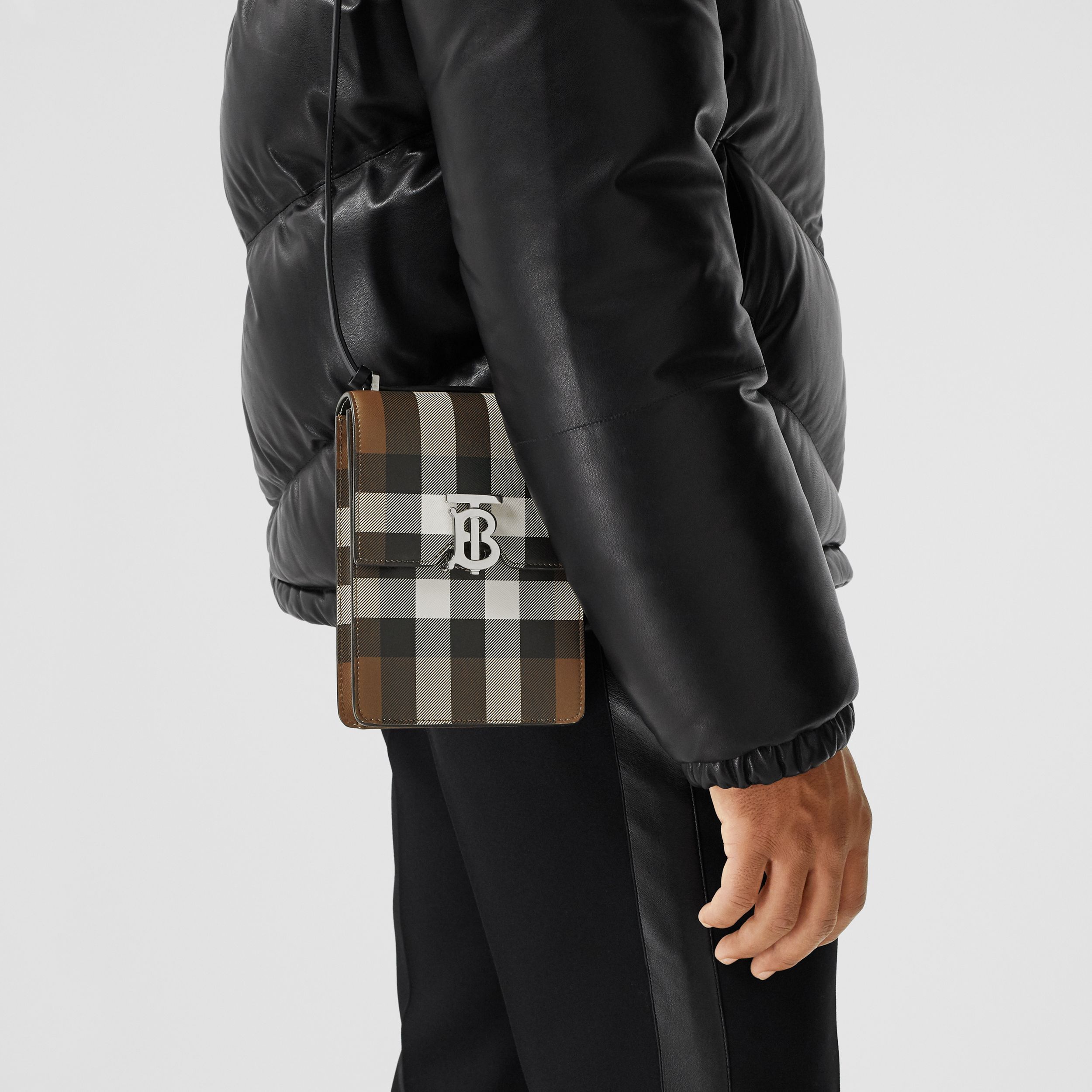 Burberry Robin Check-pattern Bag In Black