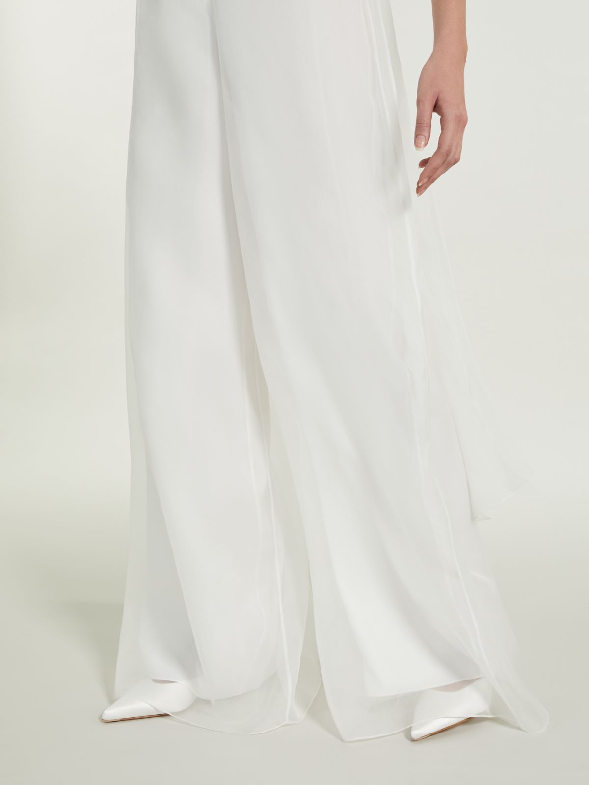 Max Mara Mono De Organza De Seda In White