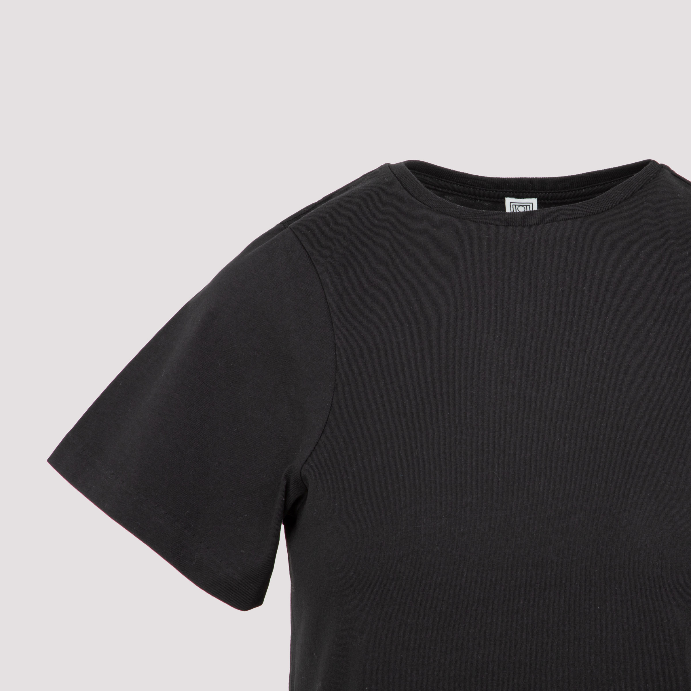 Totême Classic Ribbed T-shirt In Black