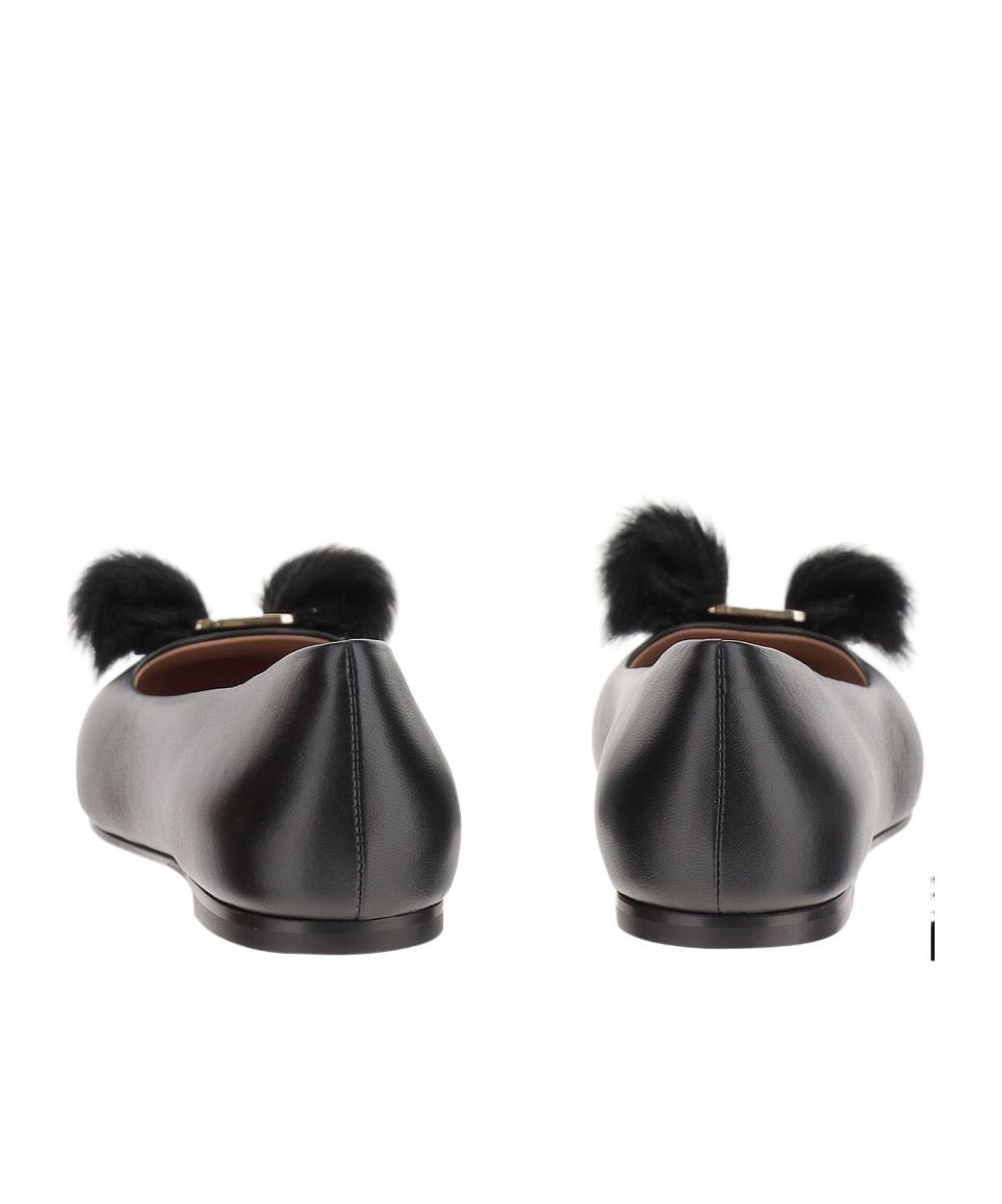 Ferragamo Round-toed Ballet Flats In Black