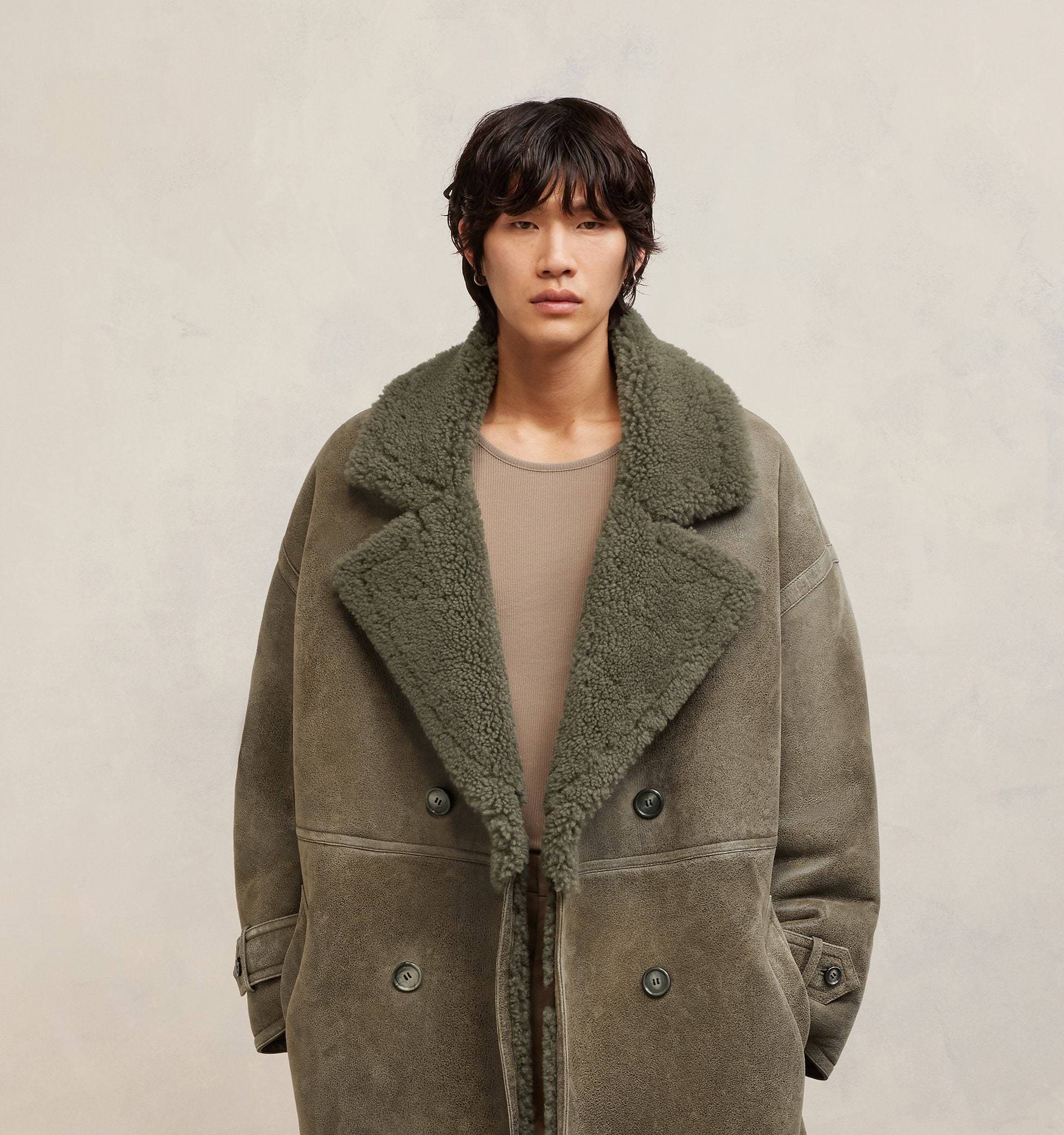 Ami Alexandre Mattiussi Ami Paris Double Breasted Long Sleeved Jacket In Green