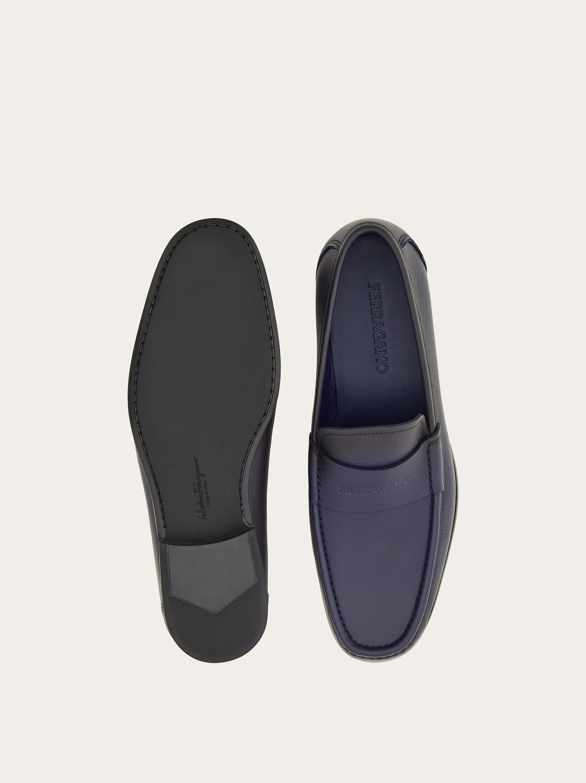 Ferragamo Logo-debossed Leather Loafers In Black