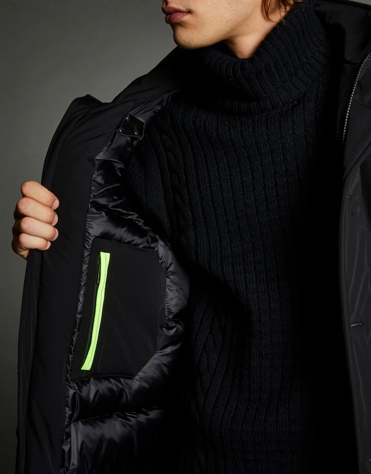 Fay Caban Hooded Down Jacket In Black