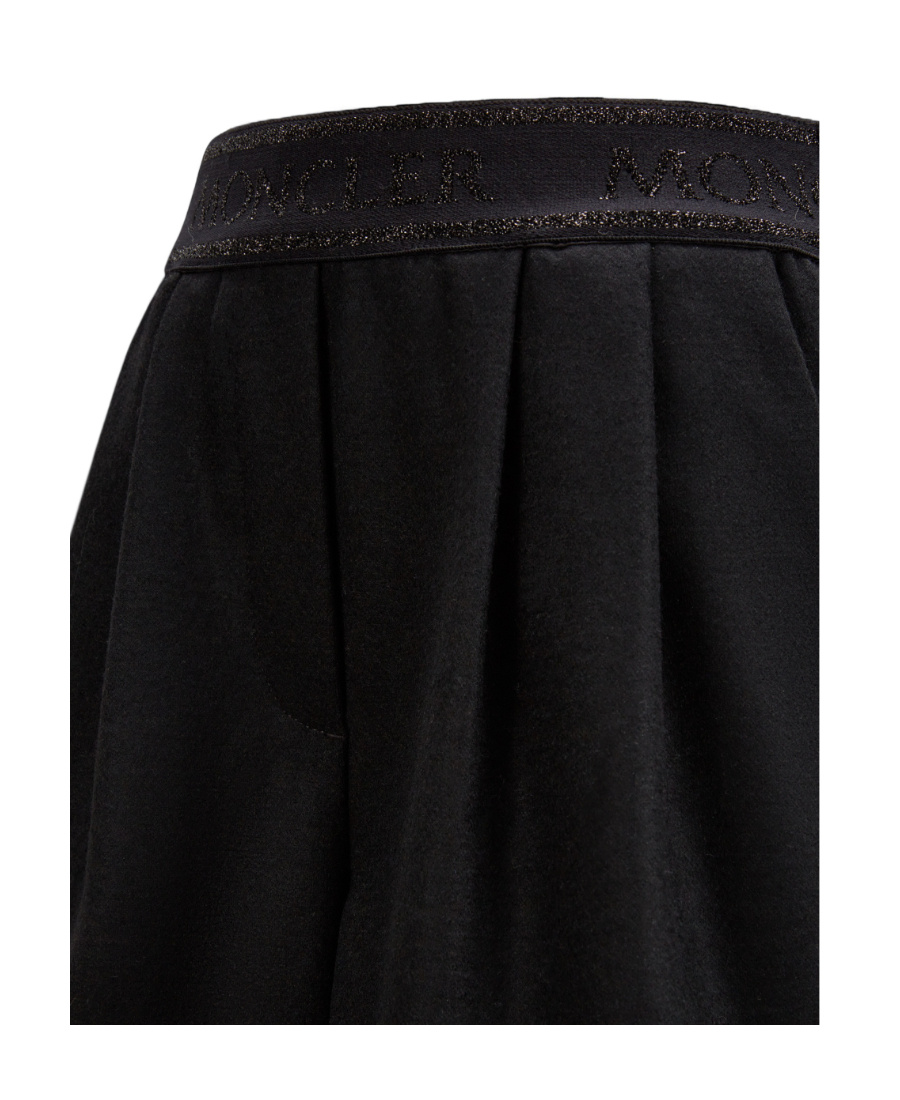 Moncler Enfant Logo Waistband Shorts In Black