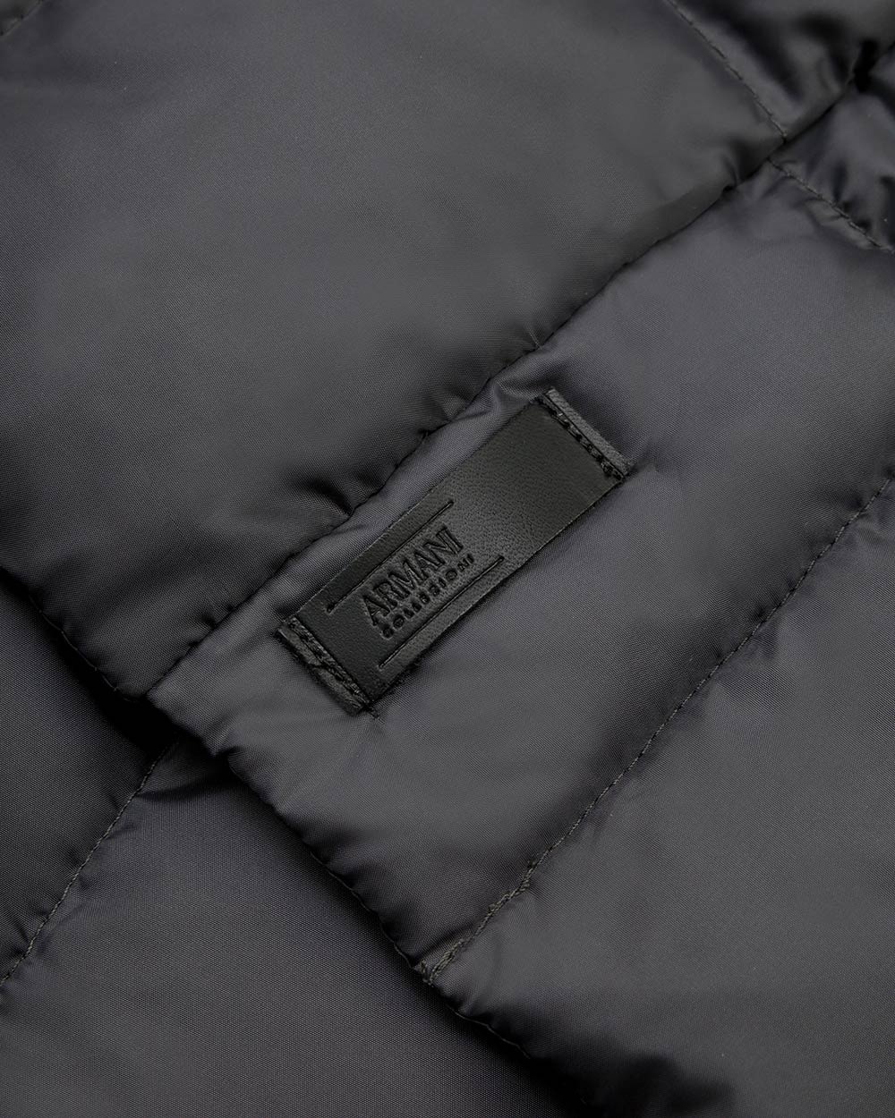 ARMANI COLLEZIONI MEDIUM AND LONG STYLE PLAID DOWN JACKET