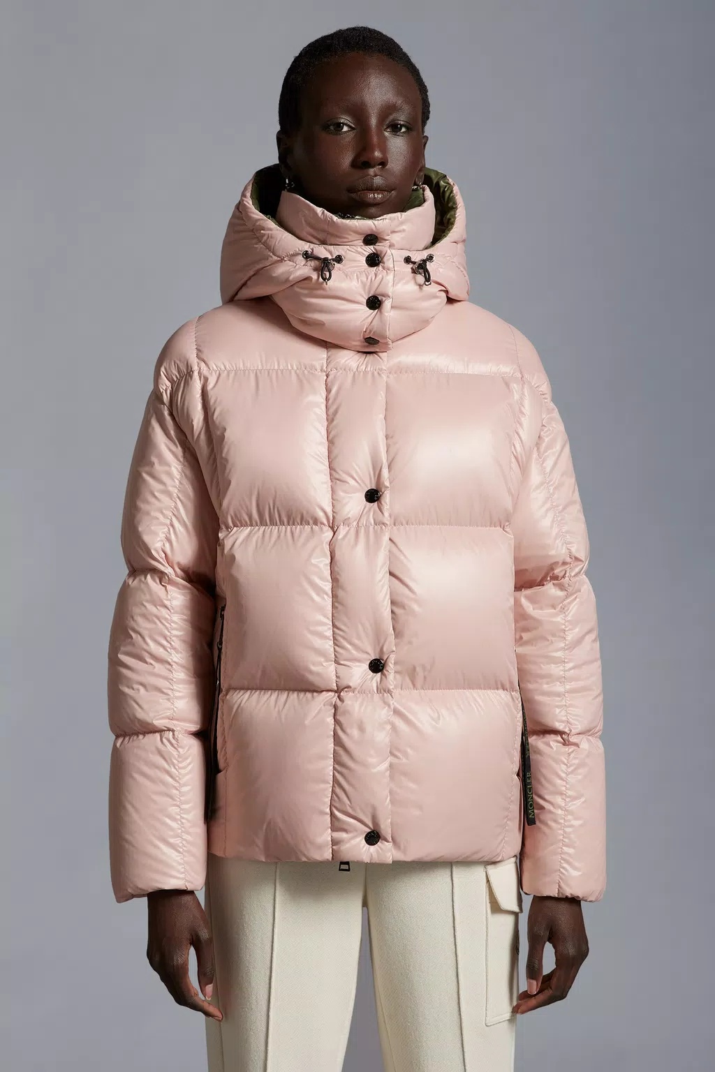 Moncler Parana Short Down Jacket Pink In Pink