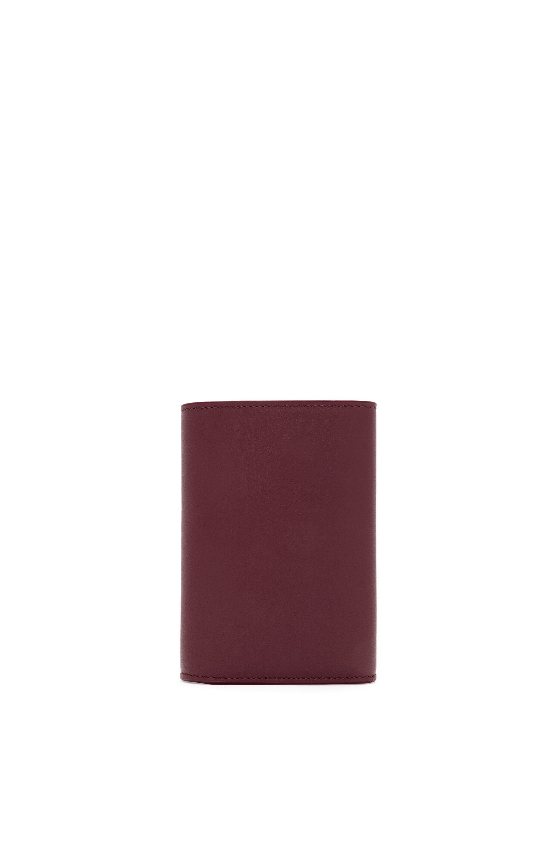 Loewe Pebble Small Vertical Wallet In Red