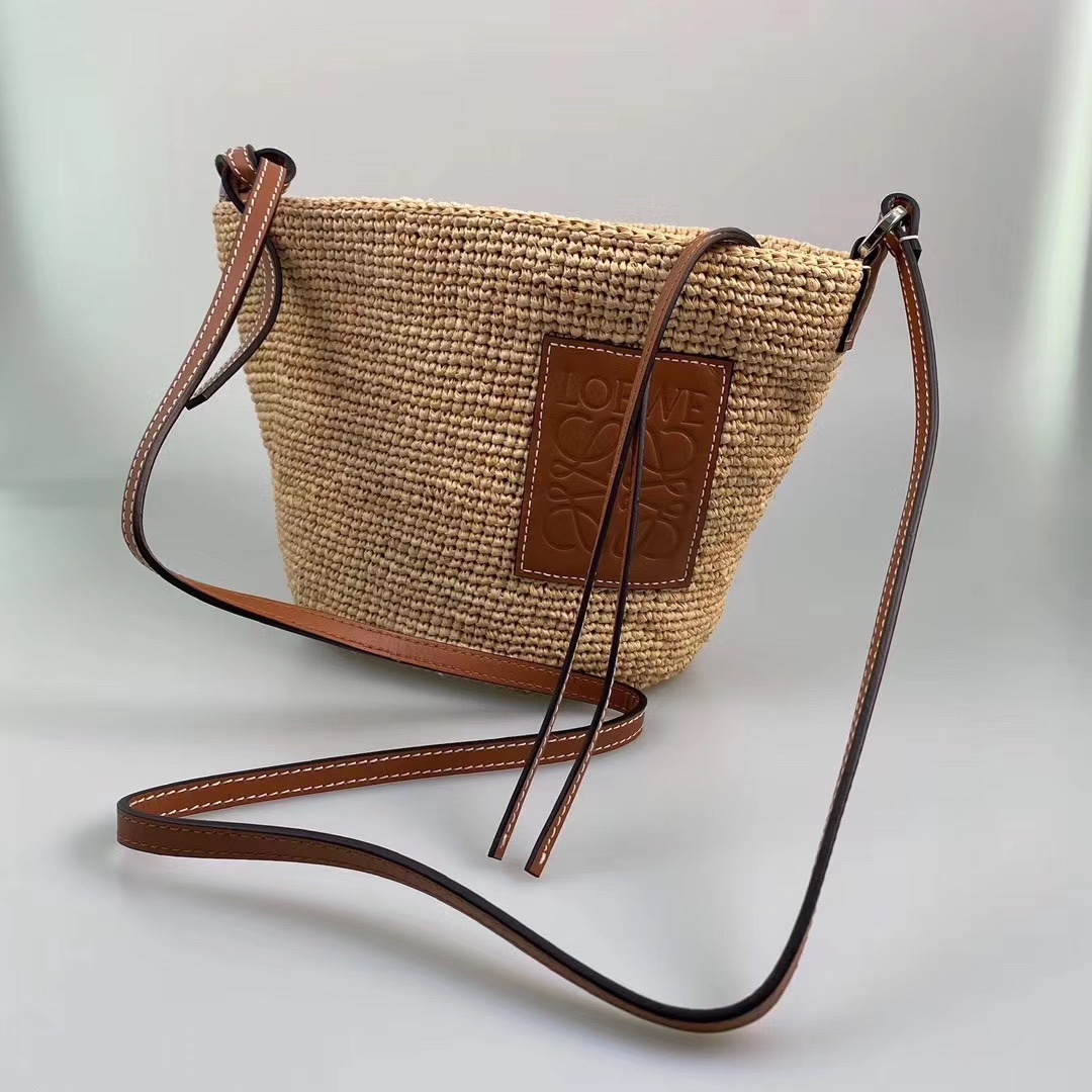 Loewe Pochette Bag In Nude