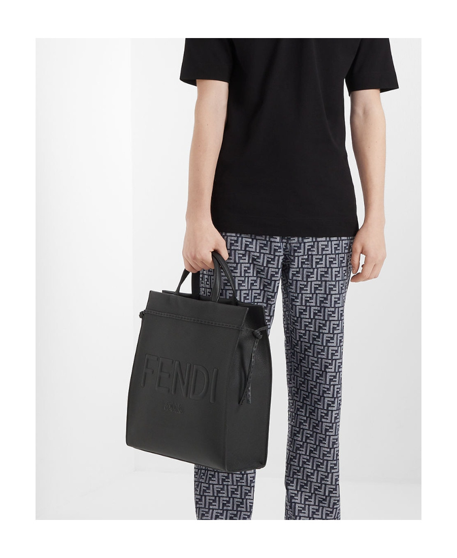 Fendi Medium Go To Leather Tote Bag In Black