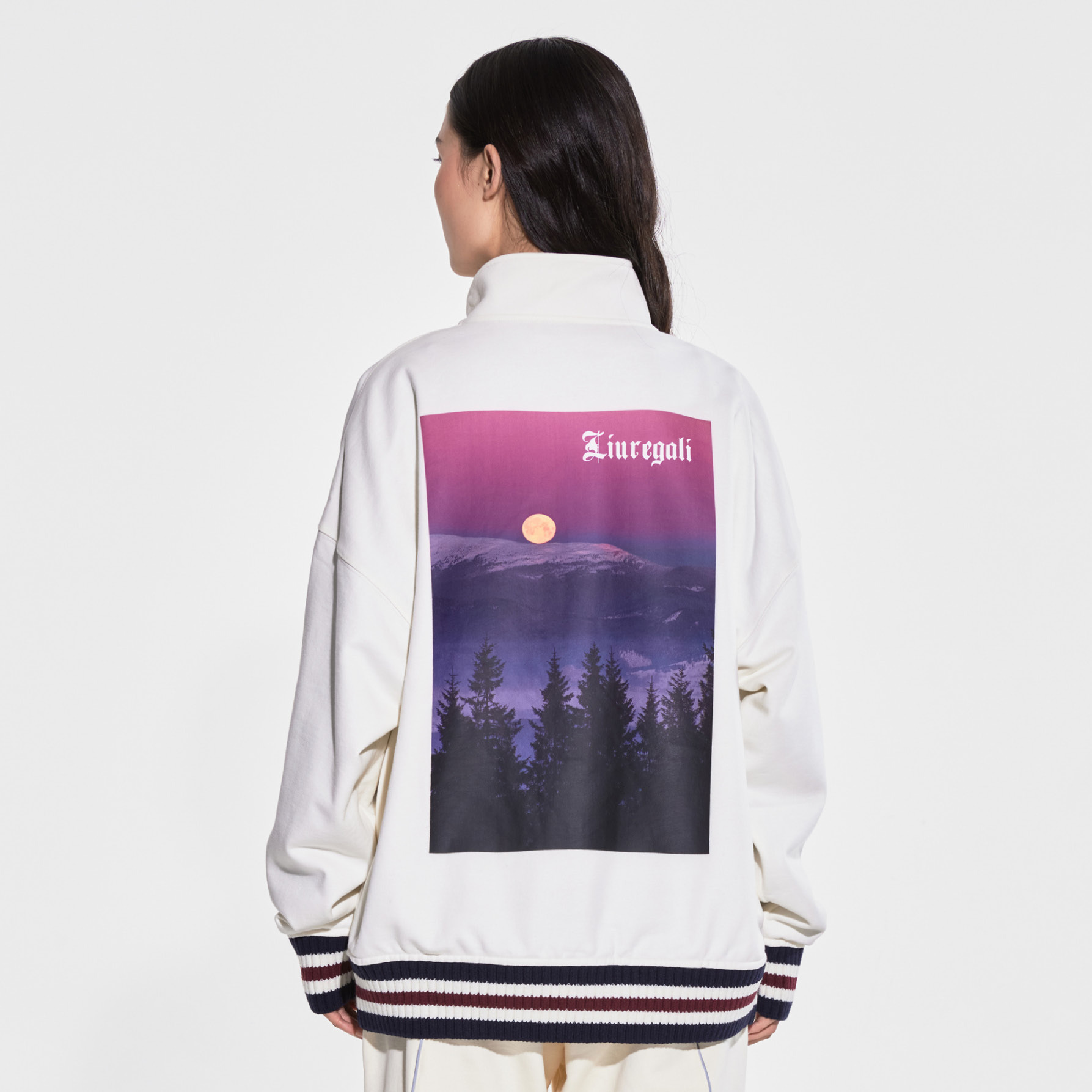 Liuregali Long-sleeved Logo Casual Jacket In White