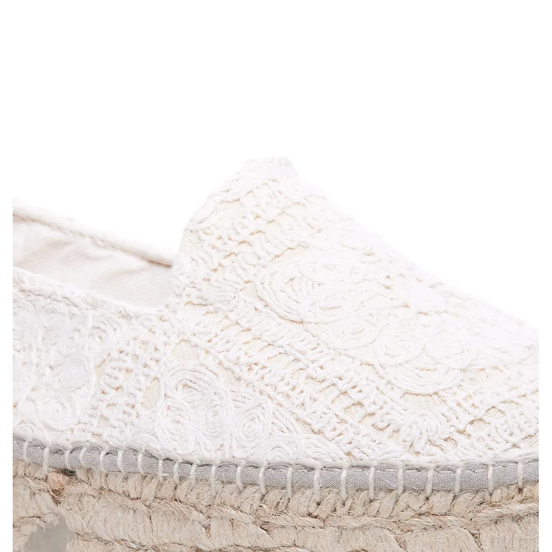 Manebi Embroidered Flat Espadrilles In White