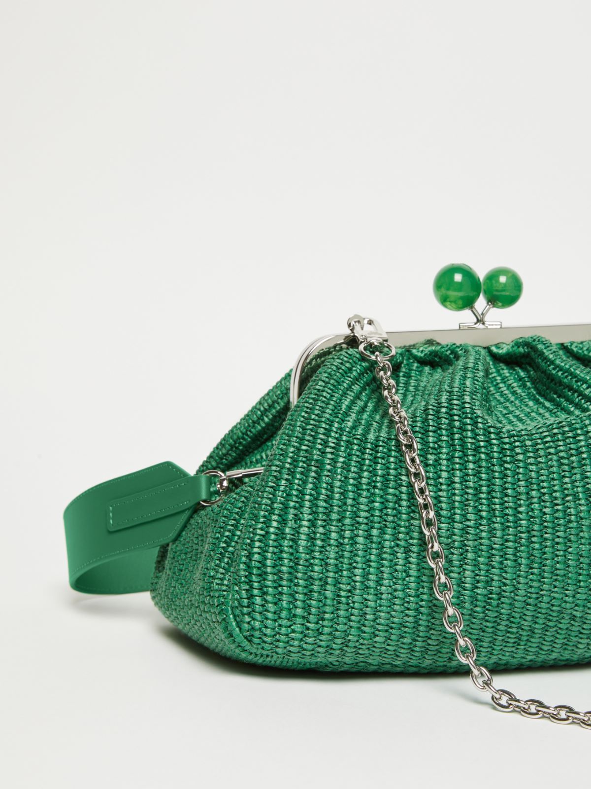 Weekend Max Mara Chain Shoulder Bag In Green