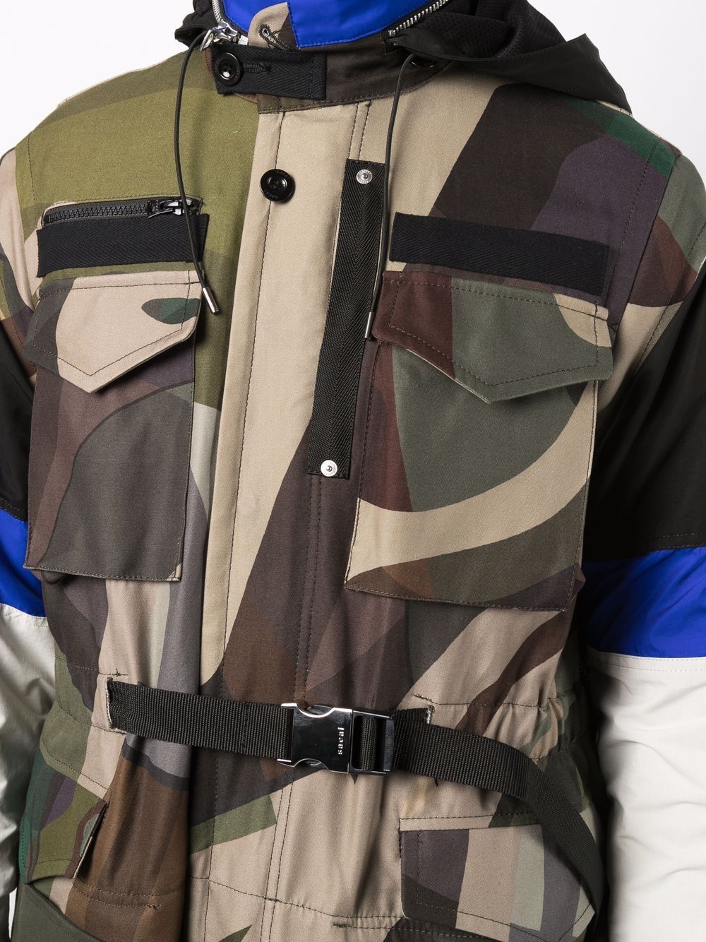 Sacai Abstract-print Colour-block Parka In Black
