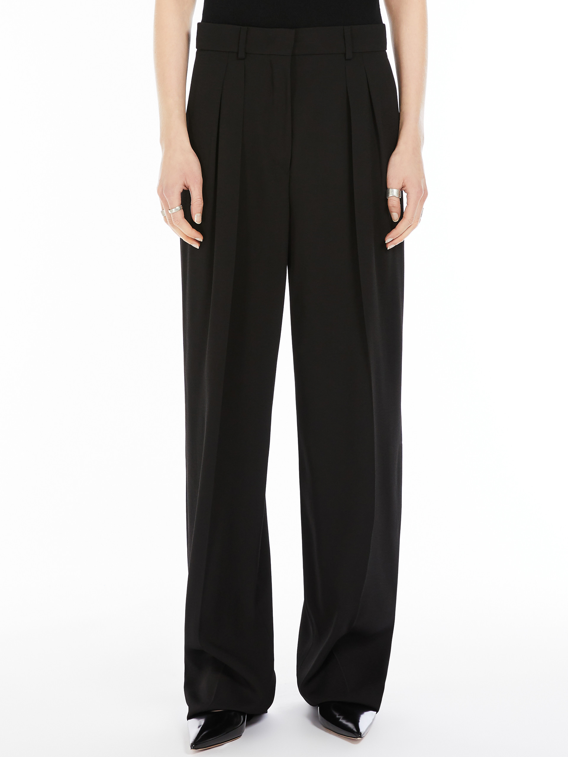 Sportmax Low-waist Casual Pants In Black