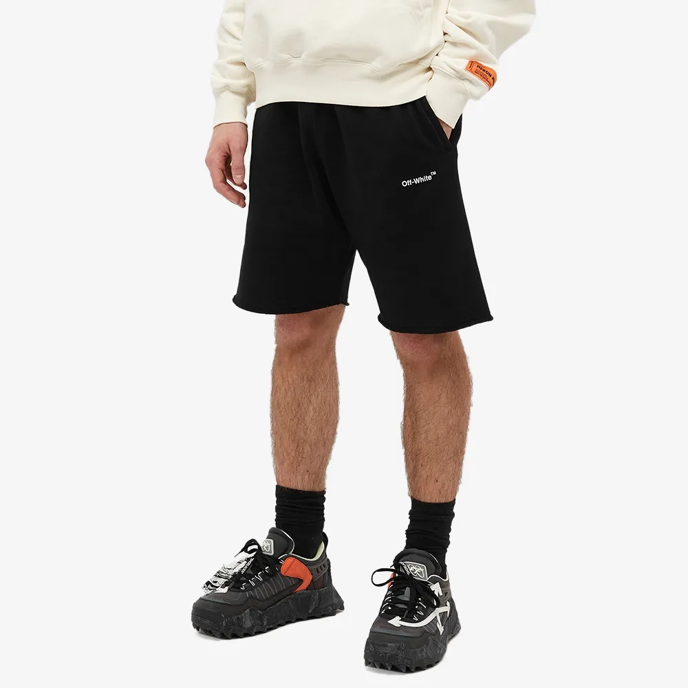 Off-white 'spray Arrow' Black Shorts With Logo Lettering On The Front And Logo Print On The Rear In Black