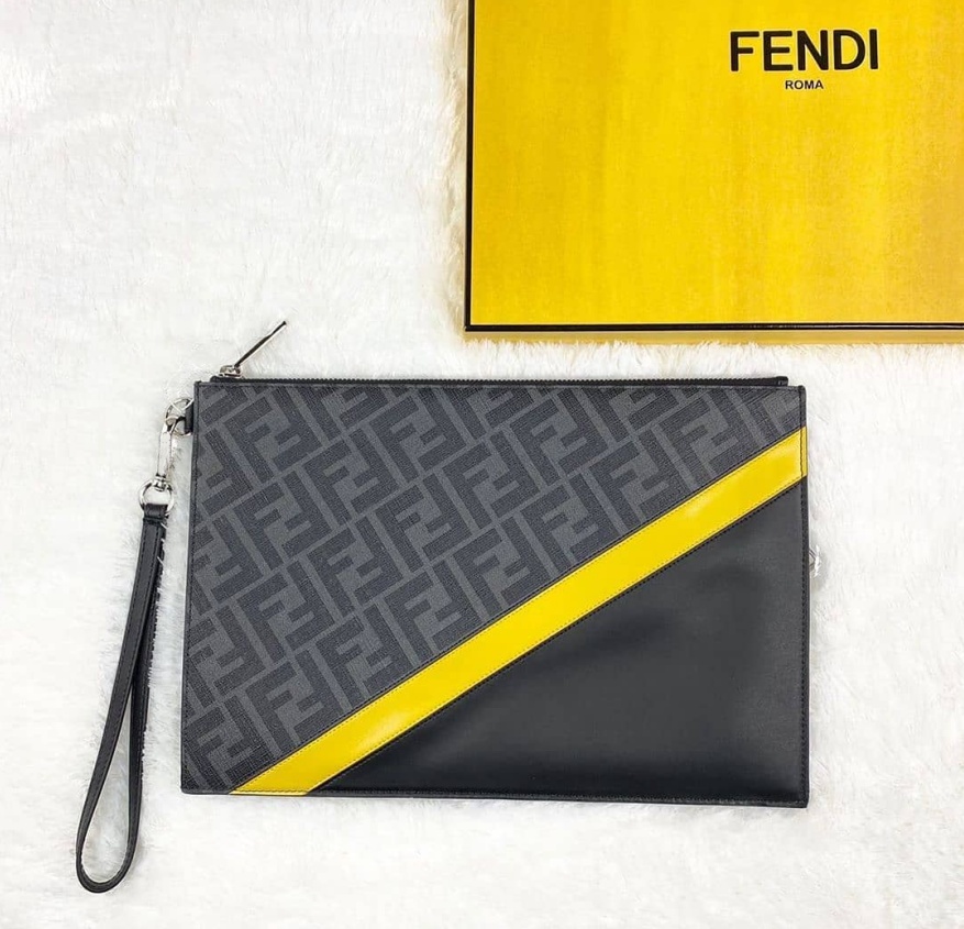 Fendi Flat Ff Motif Panelled Pouch In Black