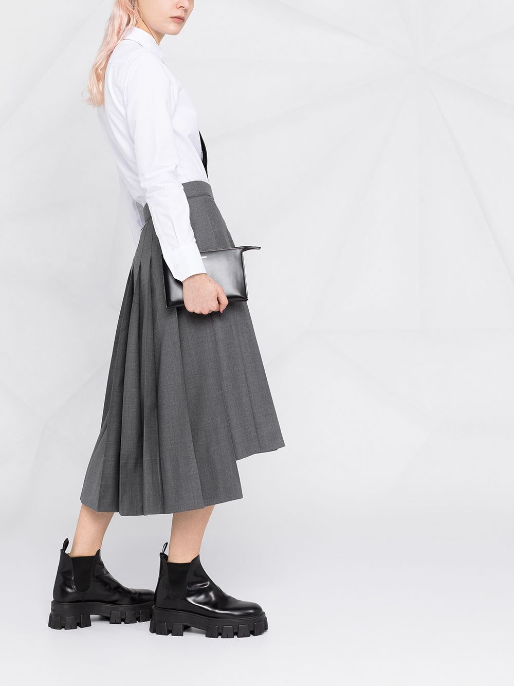 Thom Browne Logo-patch Buttoned Shirt In White
