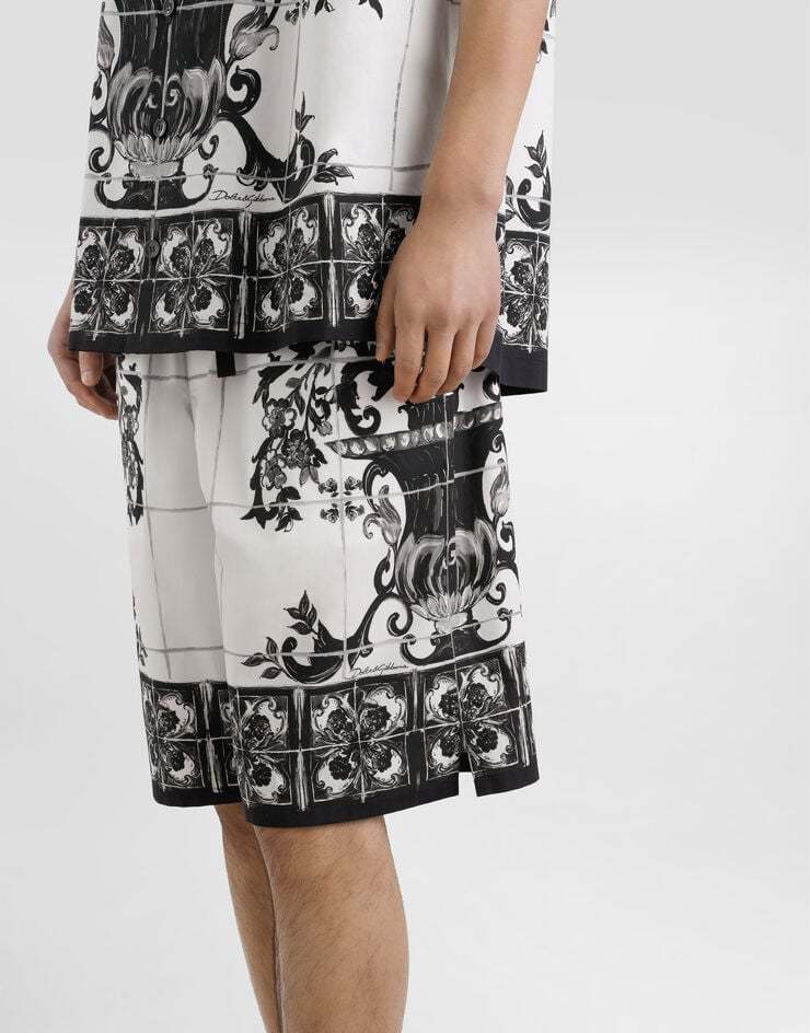 Dolce & Gabbana Monochrome Floral Elastic Waistband Knee Length Shorts