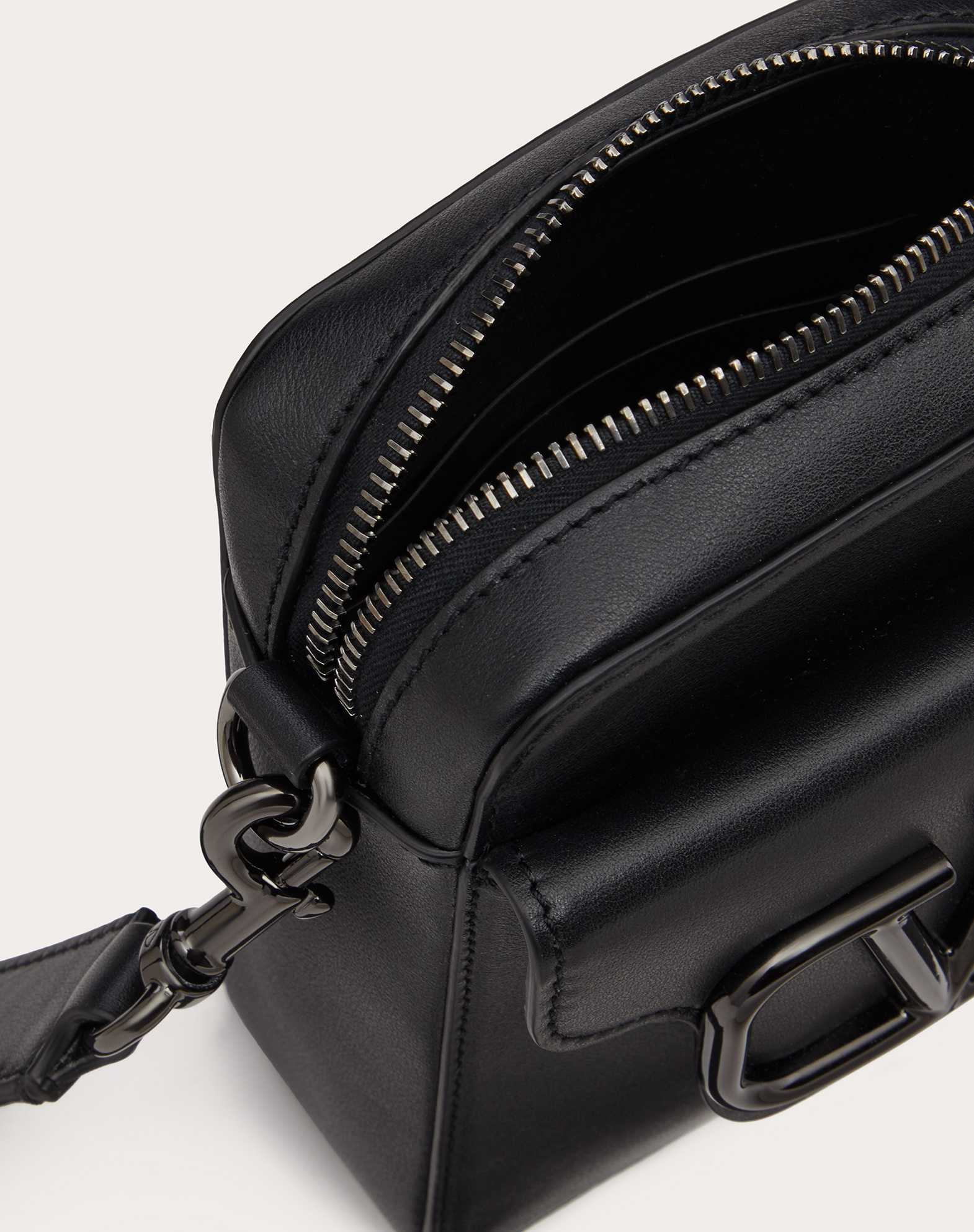 VALENTINO GARAVANI VALENTINO LOCÒ ZIP-UP MINI CROSSBODY BAG