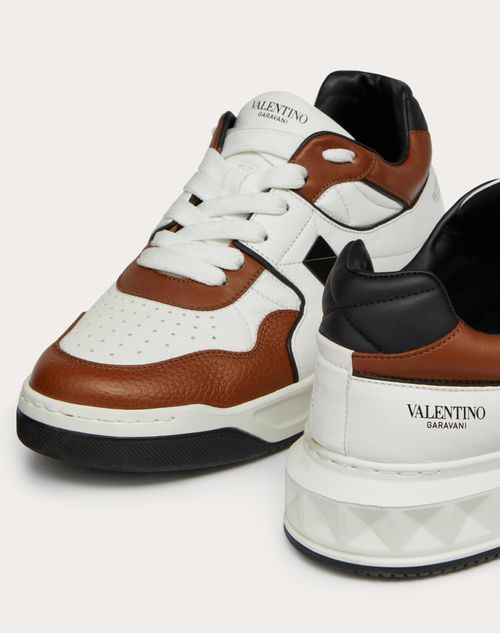 Valentino Roman Stud Low-top Sneakers In White