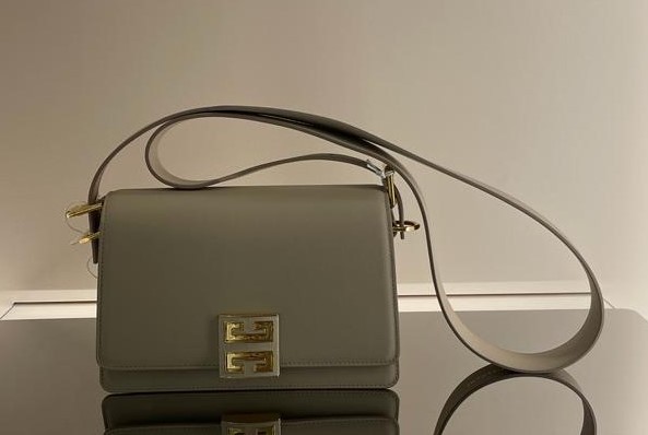 Givenchy Flip Shoulder Bag In Nude