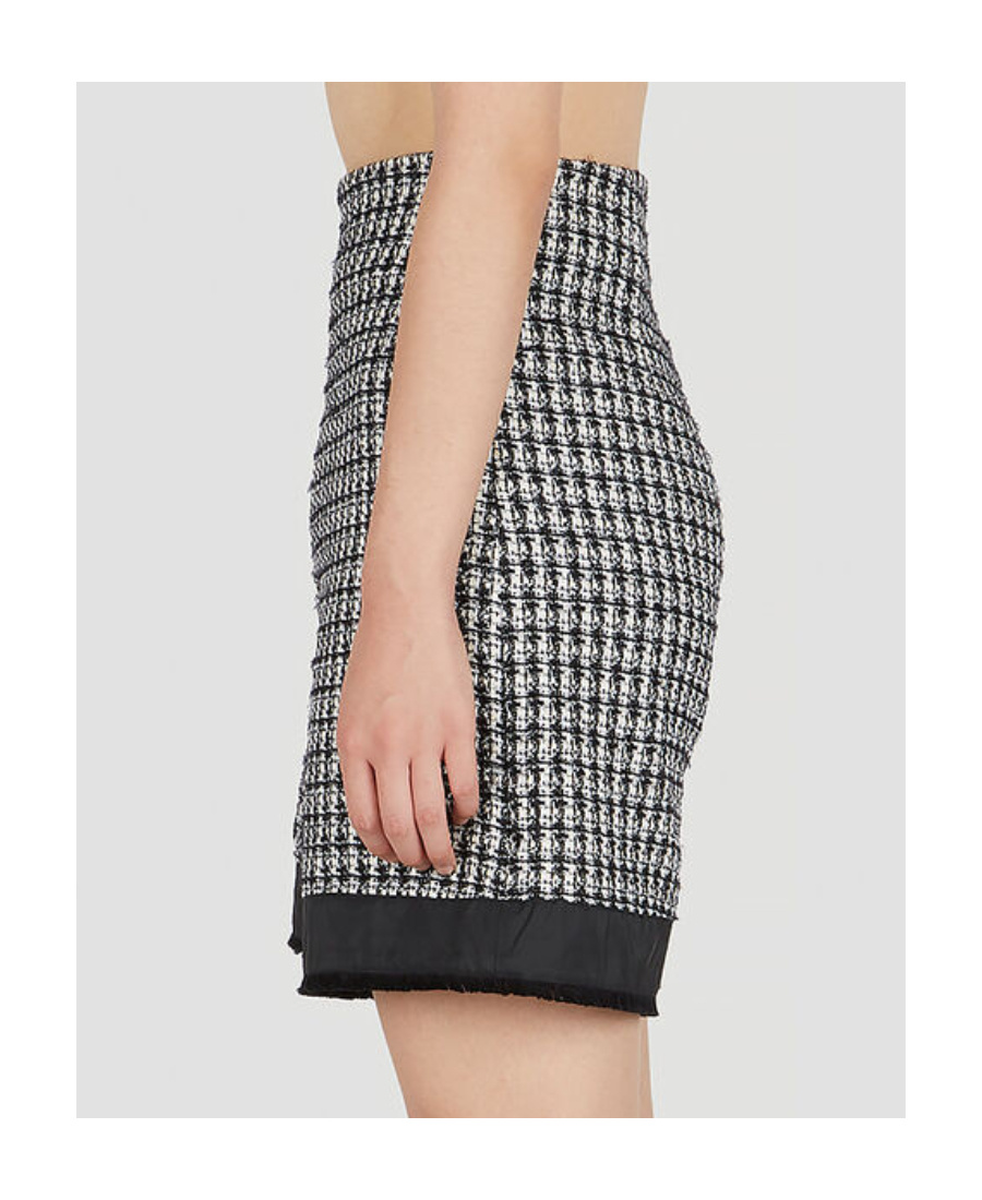 Moncler High-waisted Tailored Shorts In Black