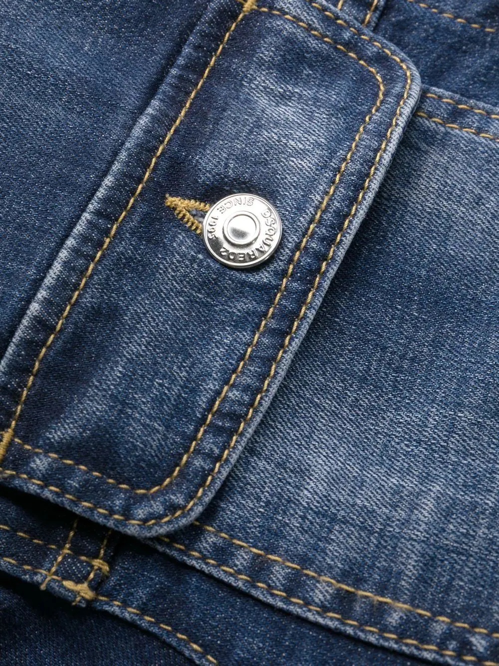 Dsquared2 Pocket-detailed Buttoned Denim Jacket In Blue