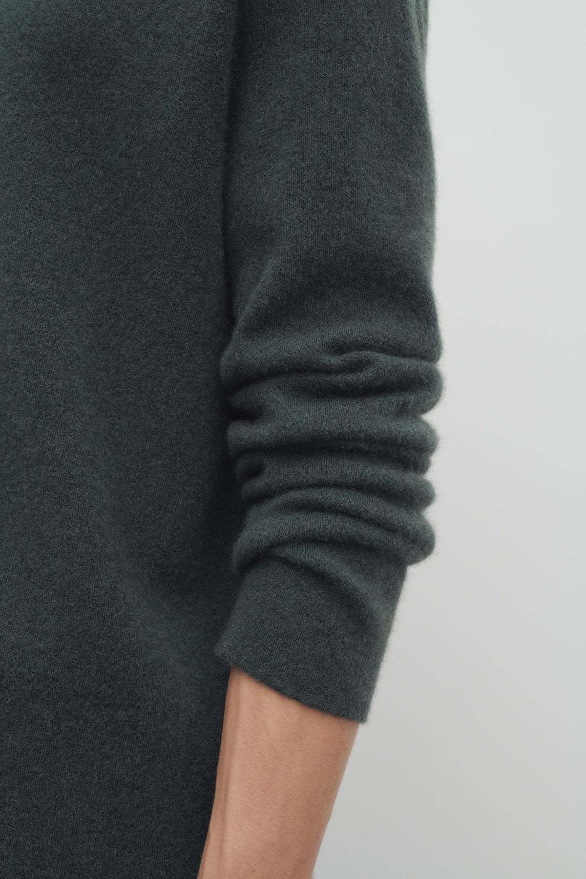 The Row Iverson Silk, Cashmere And Cotton-blend Jacket In Black