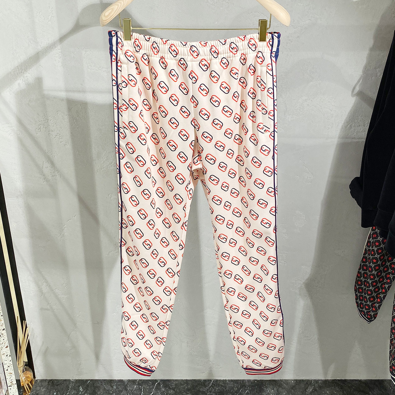 Gucci Gg Printed Jogging Pant In Multicolor