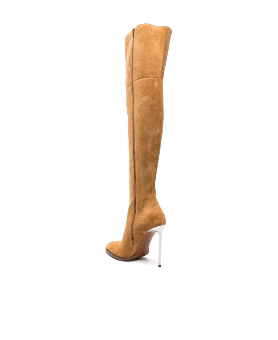 Bally Pointed Boots In Brown